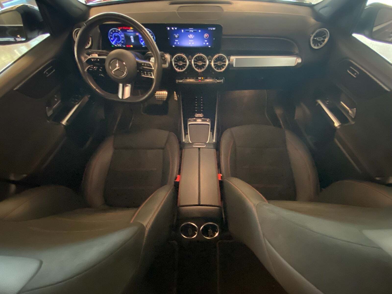 Mercedes EQB250+ AMG Line Advance Plus