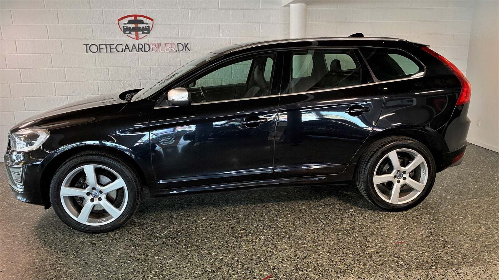 Sort Volvo XC60 fra 2014
