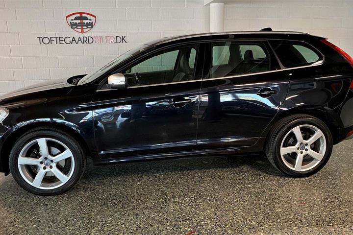 Sort Volvo XC60 fra 2014