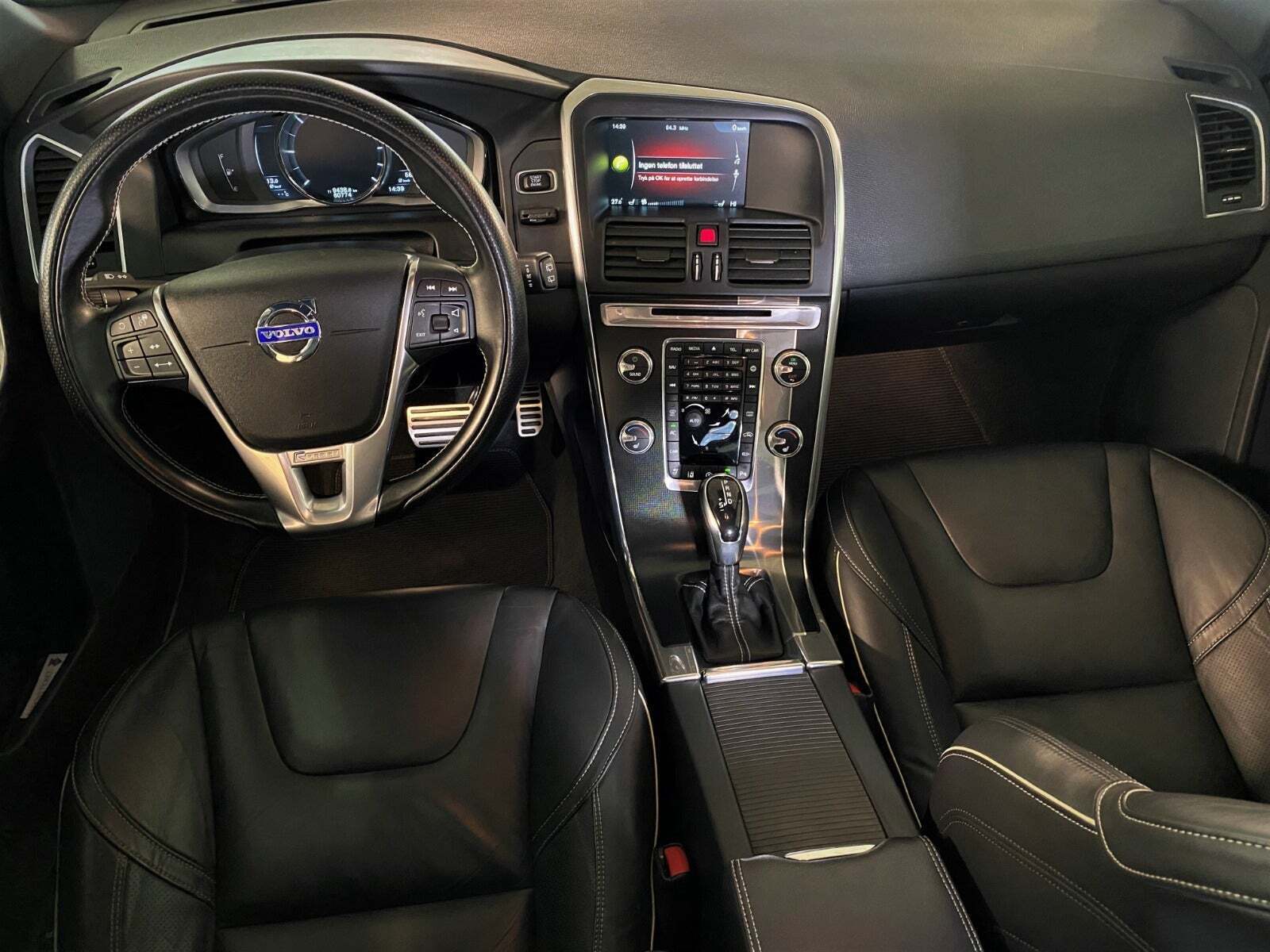 Sort Volvo XC60 fra 2014