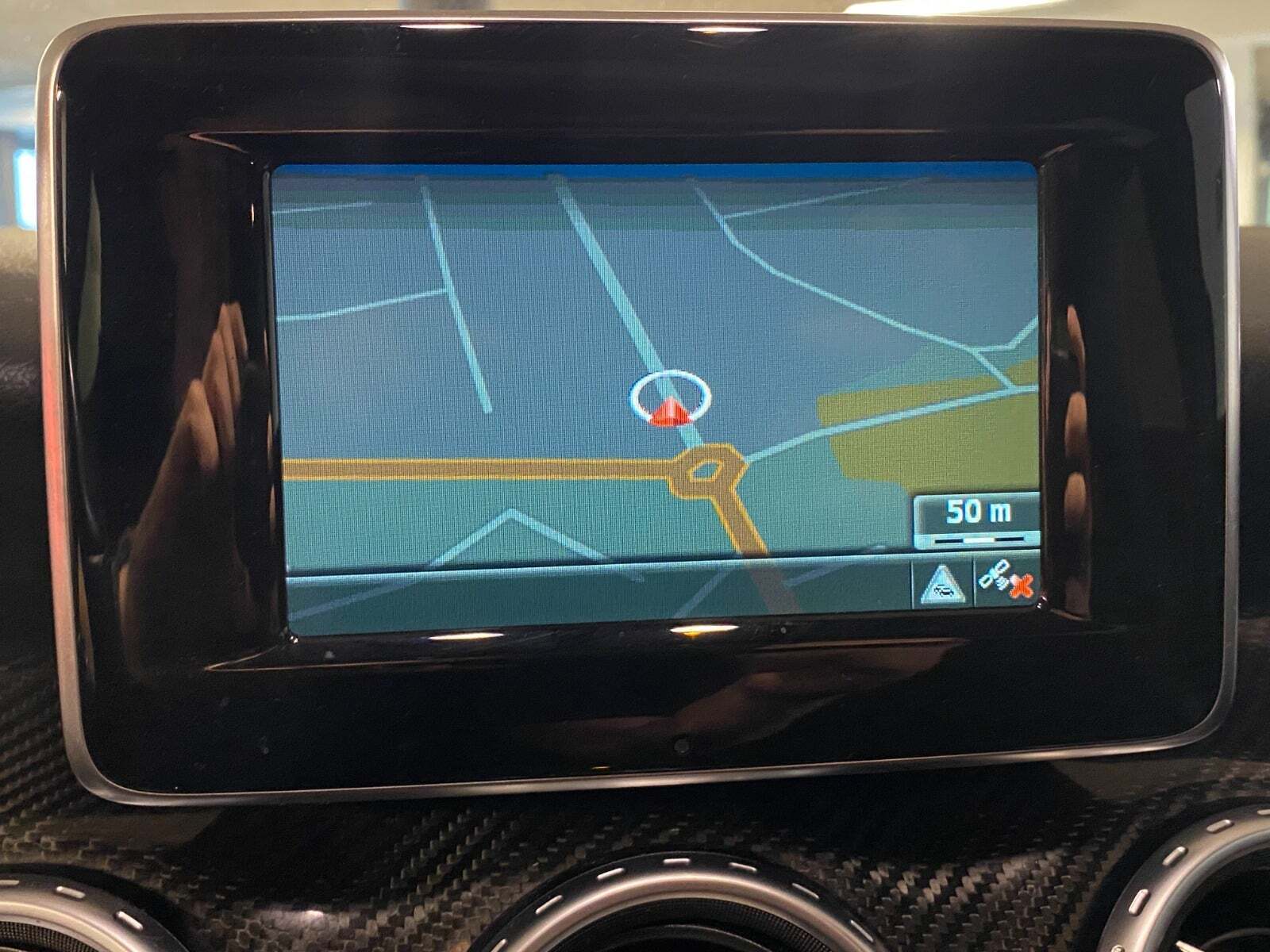 Sort Mercedes GLA250 fra 2015