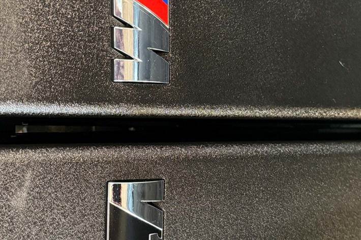 Sort BMW M6 fra 2007