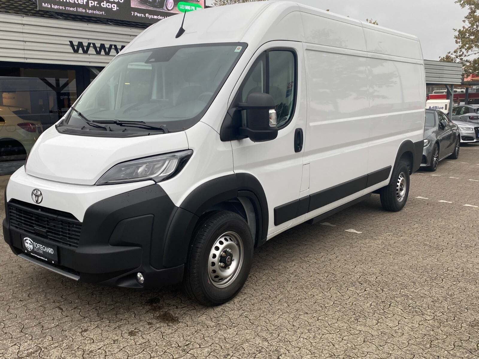 Toyota Proace Max 110 Comfort Master Kassevogn L3H2