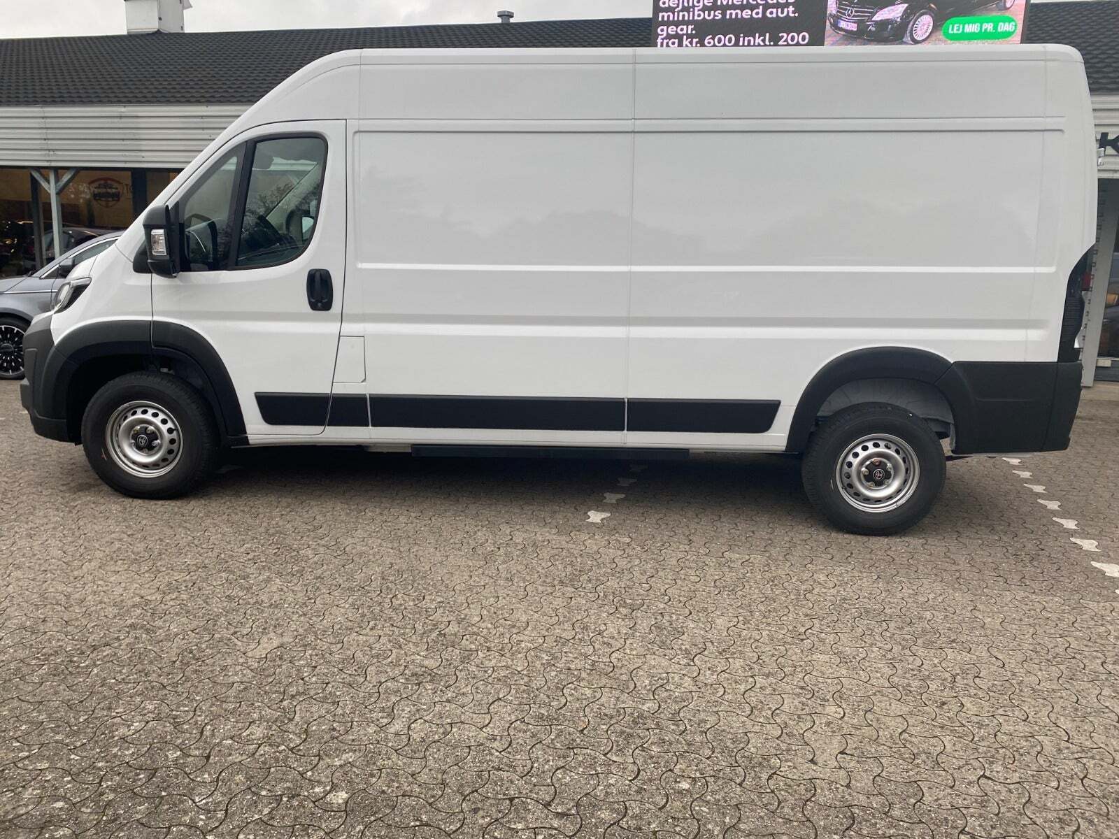 Toyota Proace Max 110 Comfort Master Kassevogn L3H2