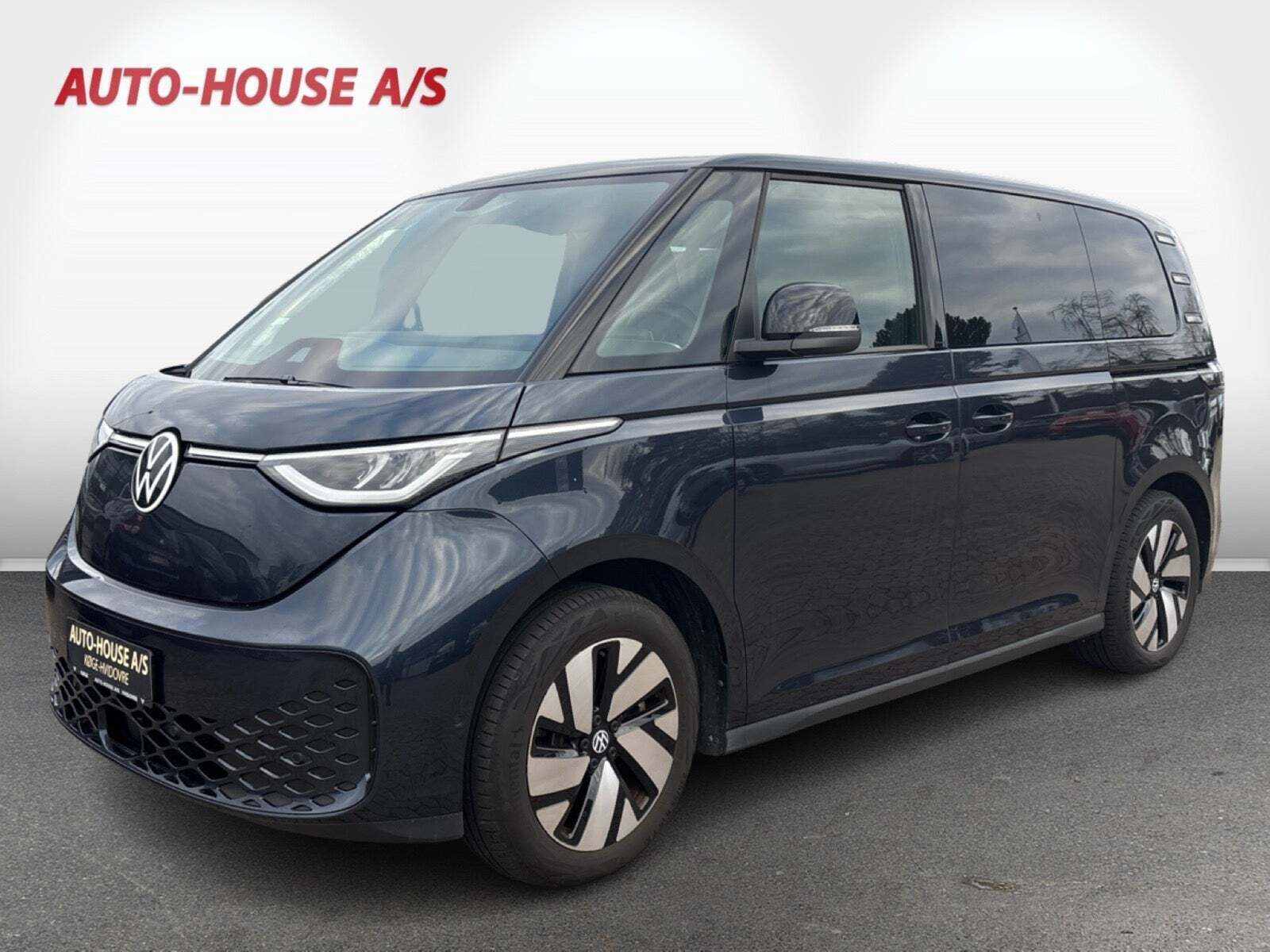 VW ID.Buzz 77 Life SWB