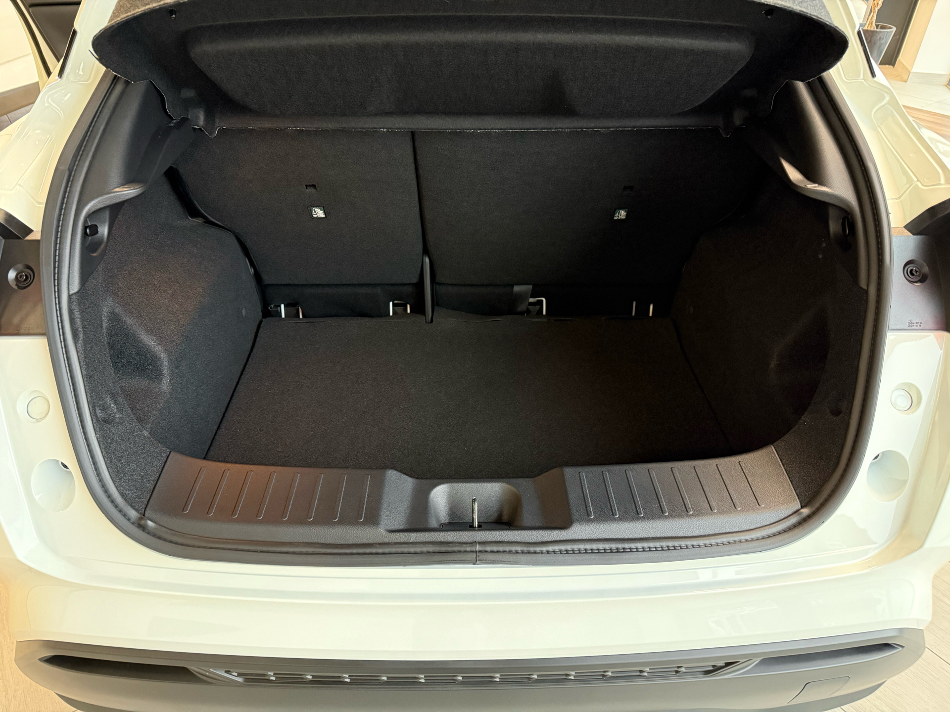 Hvid Nissan Juke fra 2024