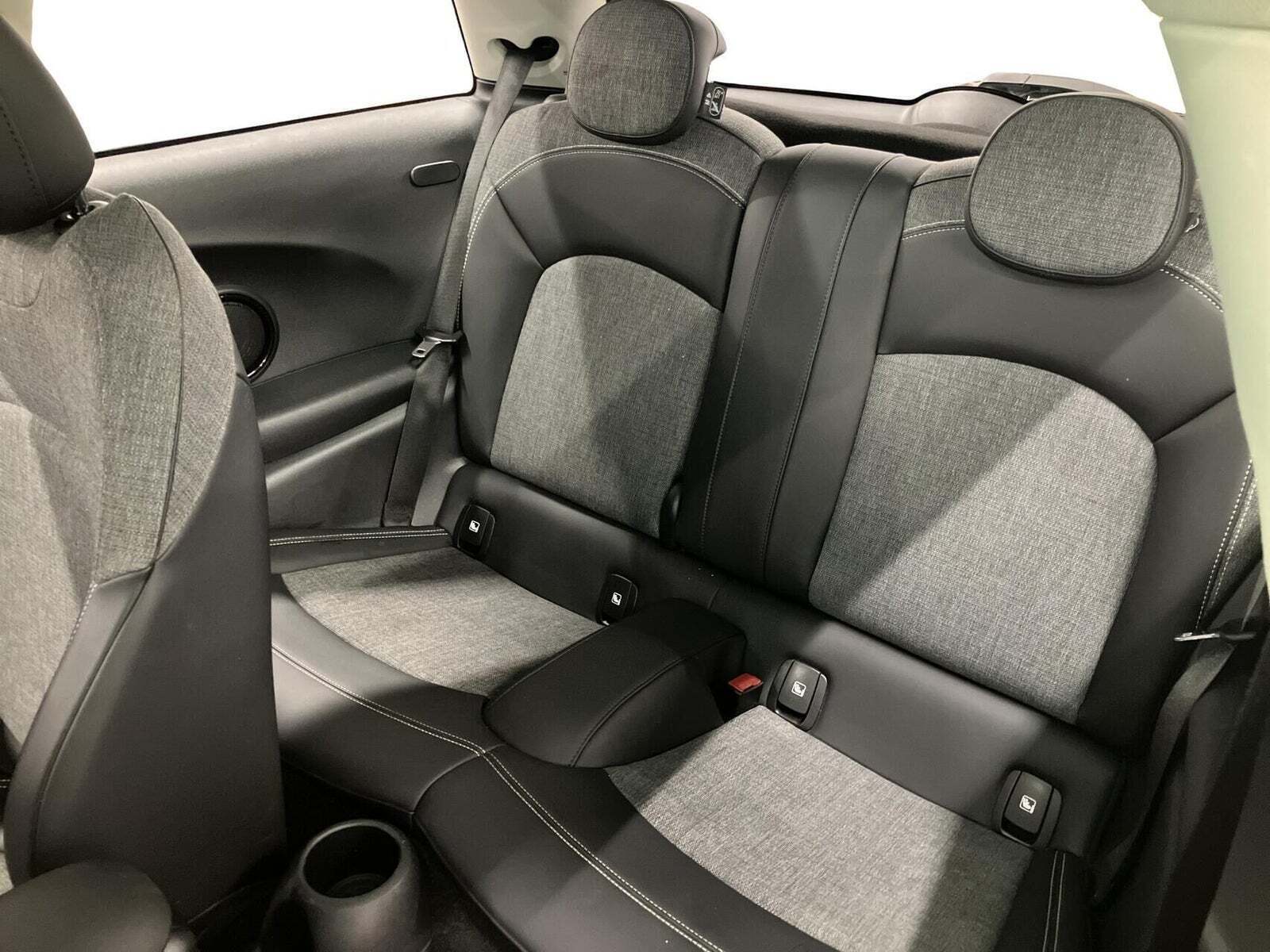 Mini Cooper SE Classic Trim