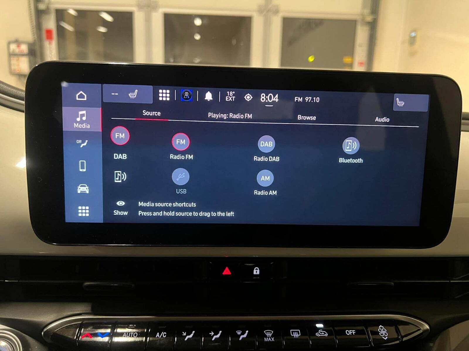 Hvid Fiat 500e fra 2023