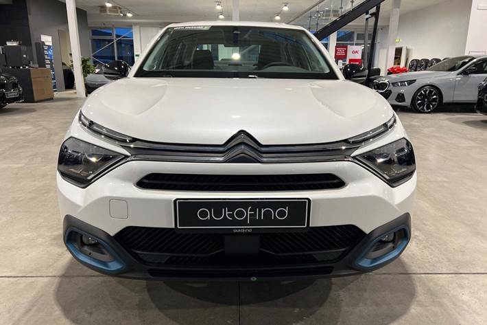 Sort Citroën ë-C4 X fra 2025