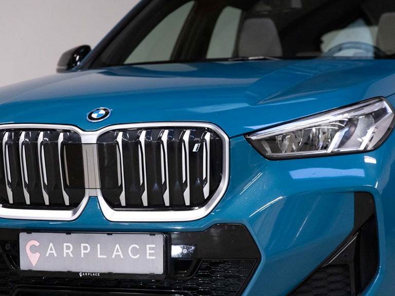 BMW iX1 xDrive30 M-Sport