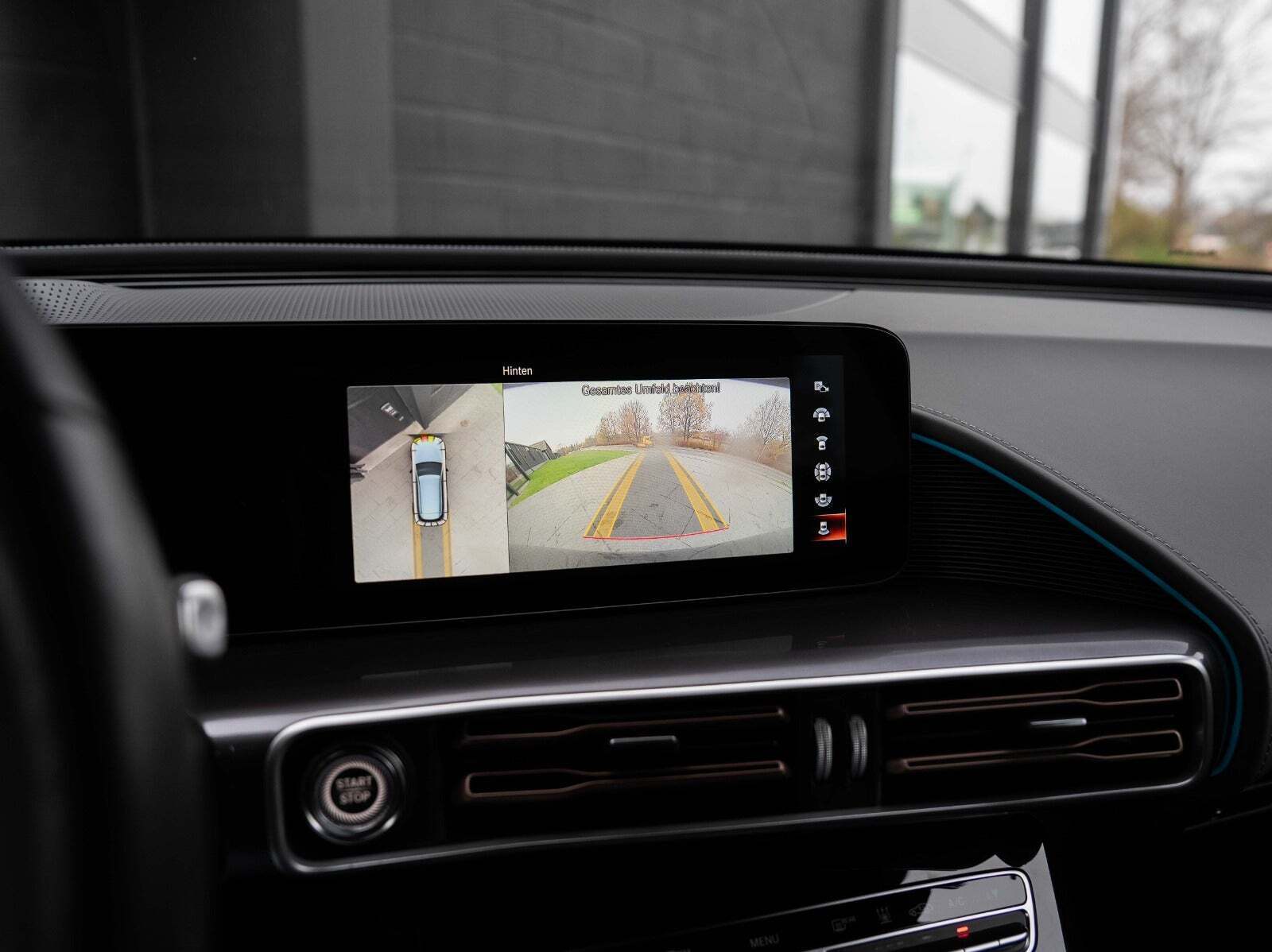 Sort Mercedes EQC400 fra 2020