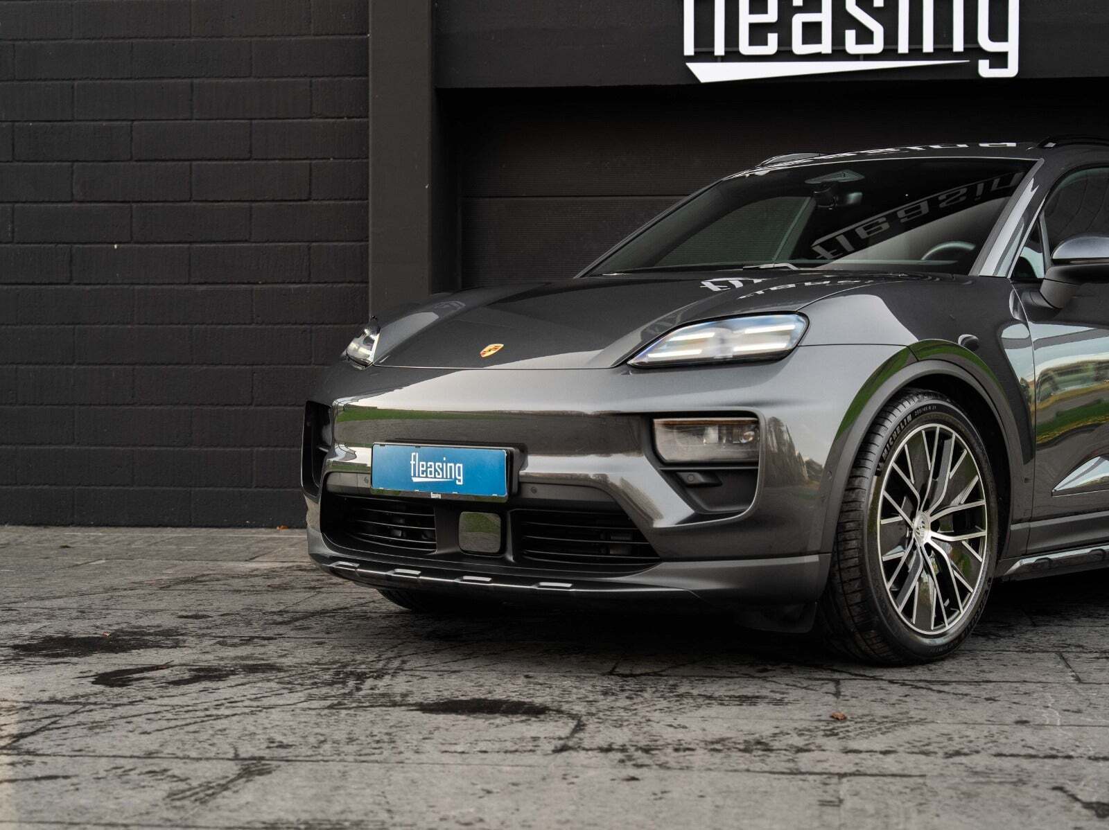 Porsche Macan 4