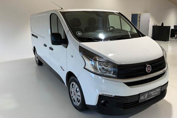 Hvid Fiat Talento fra 2016