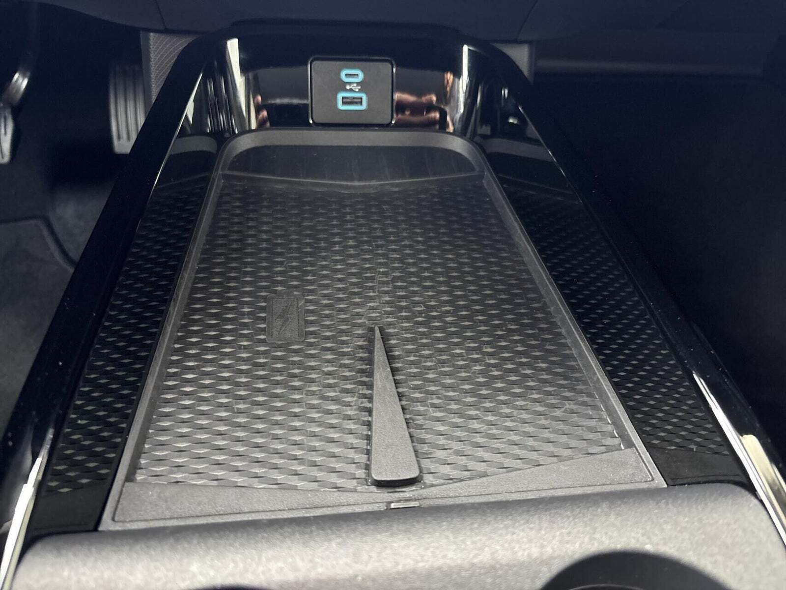 Sort Ford Mustang Mach-E fra 2023