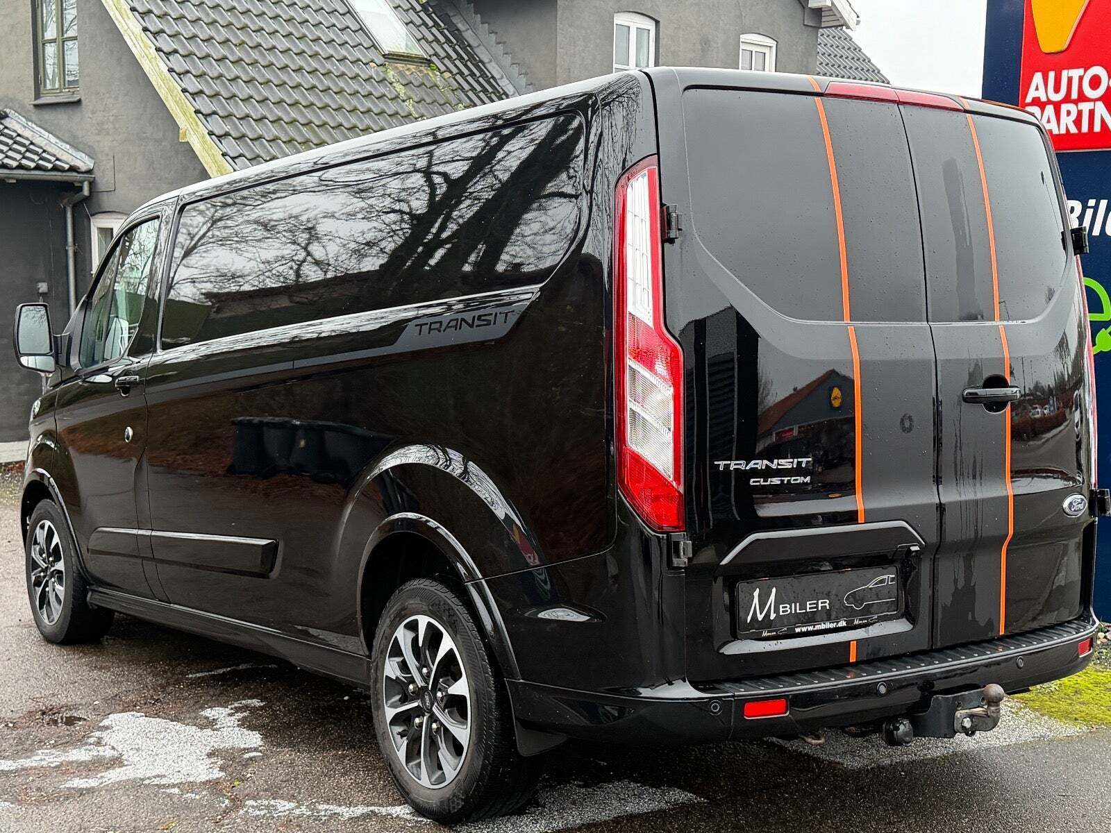 Ford Transit Custom 320L 2,0 TDCi 185 Sport aut.