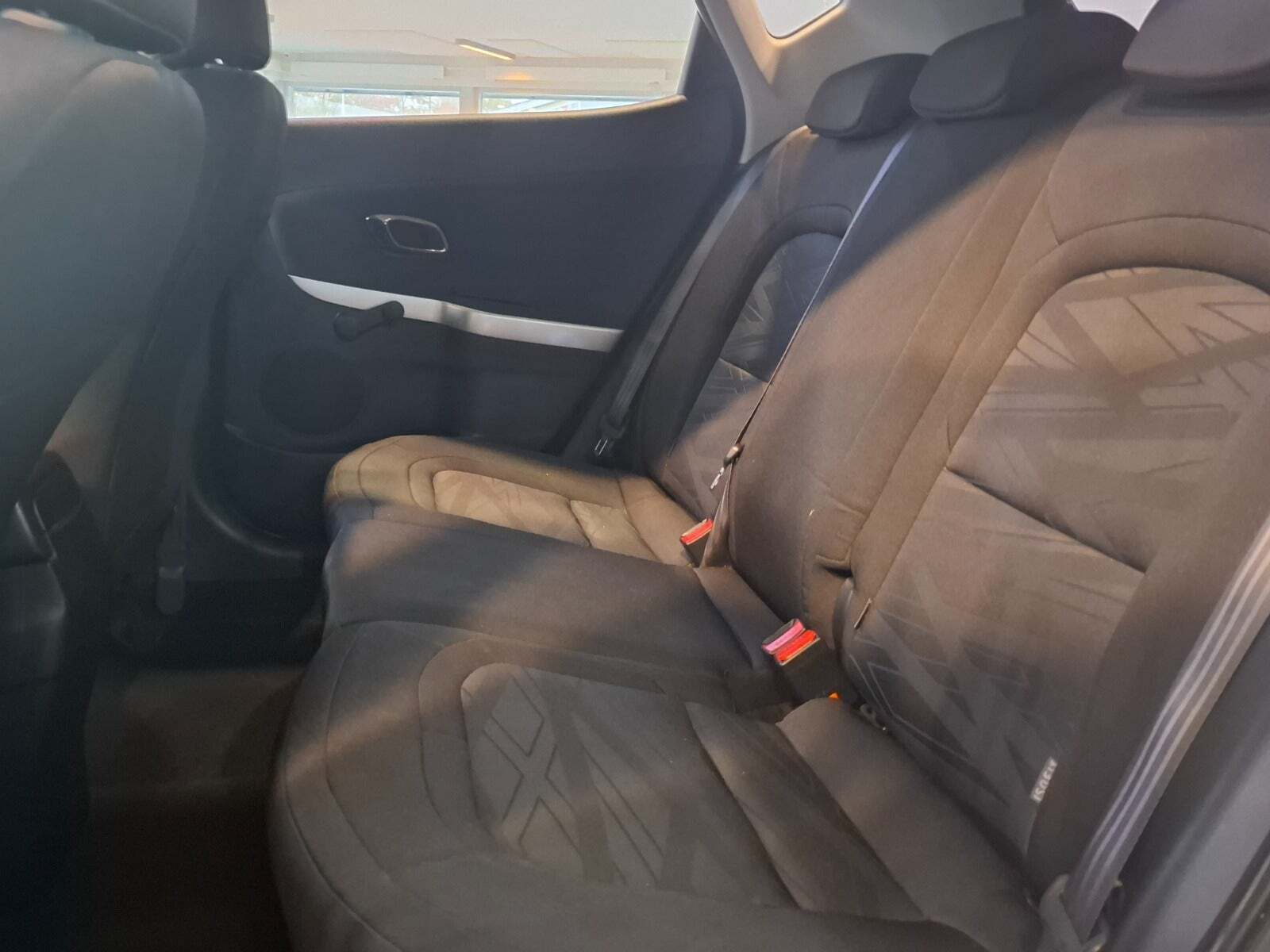 Hvid Kia Ceed fra 2013