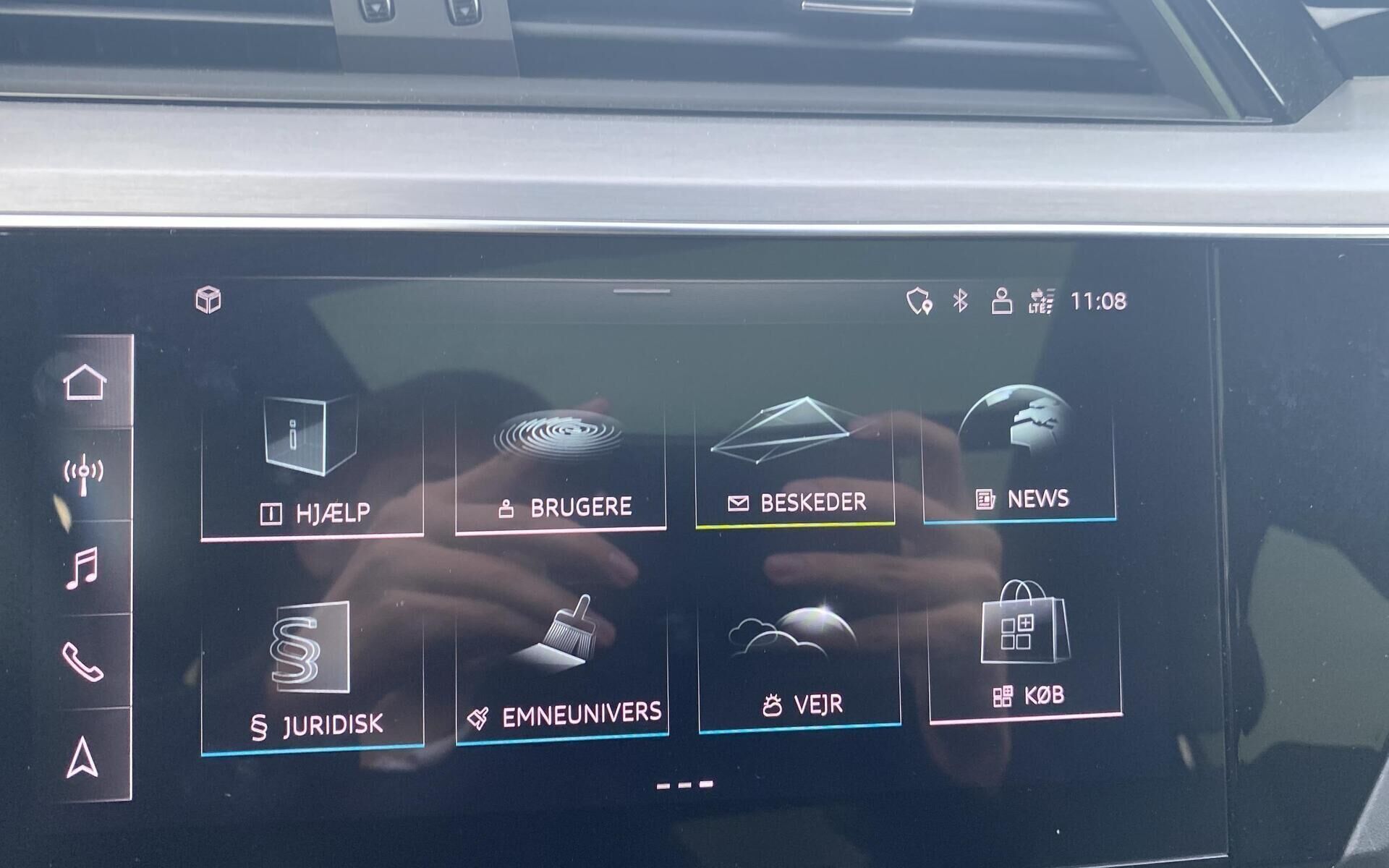 Sort Audi Q8 fra 2023