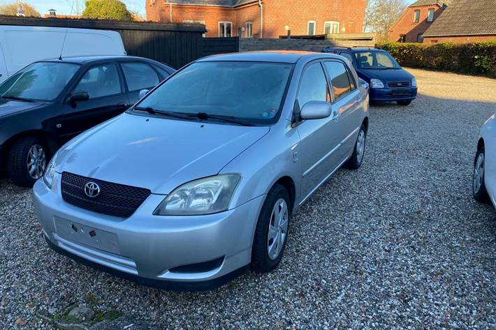 undefined Toyota Corolla fra 2003