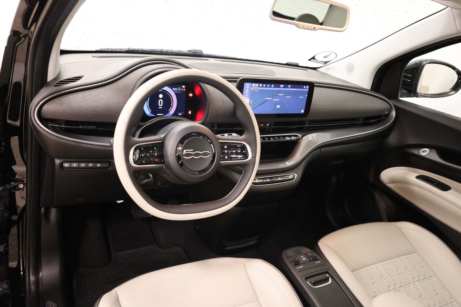 Fiat 500e 42 la Prima