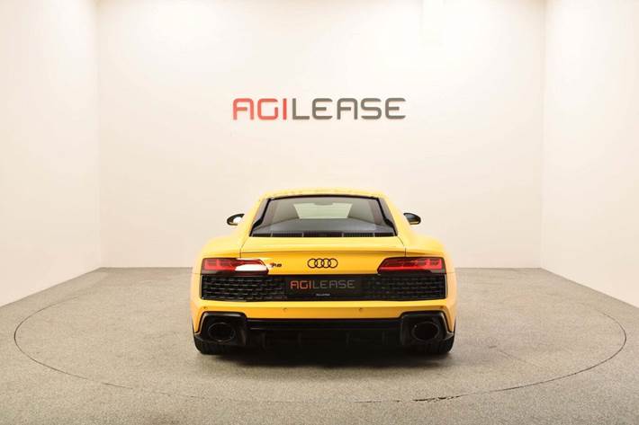 Gul Audi R8 fra 2021