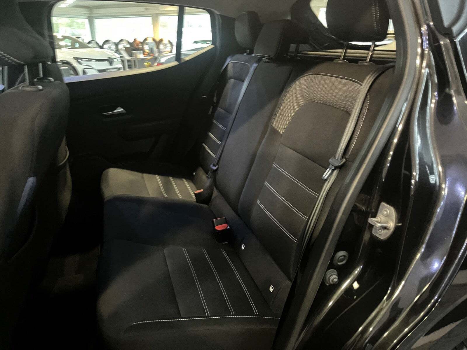 Sort Dacia Sandero fra 2021