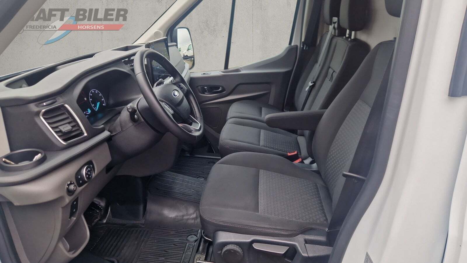 Ford E-Transit 350 L3 Van 68 Trend H2 RWD