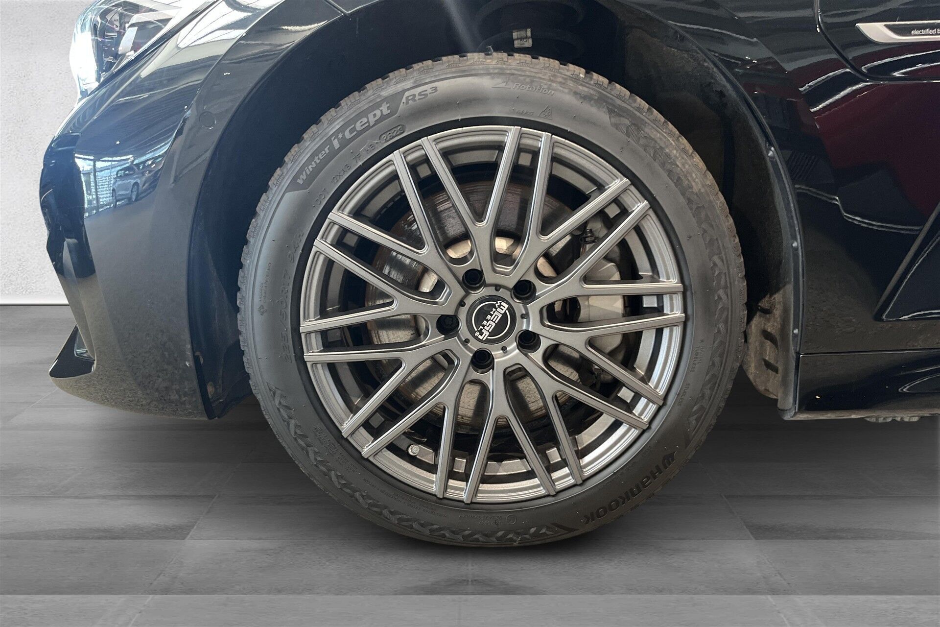 BMW 330e 2,0 Plugin-hybrid M-Sport 292HK 8g Aut.