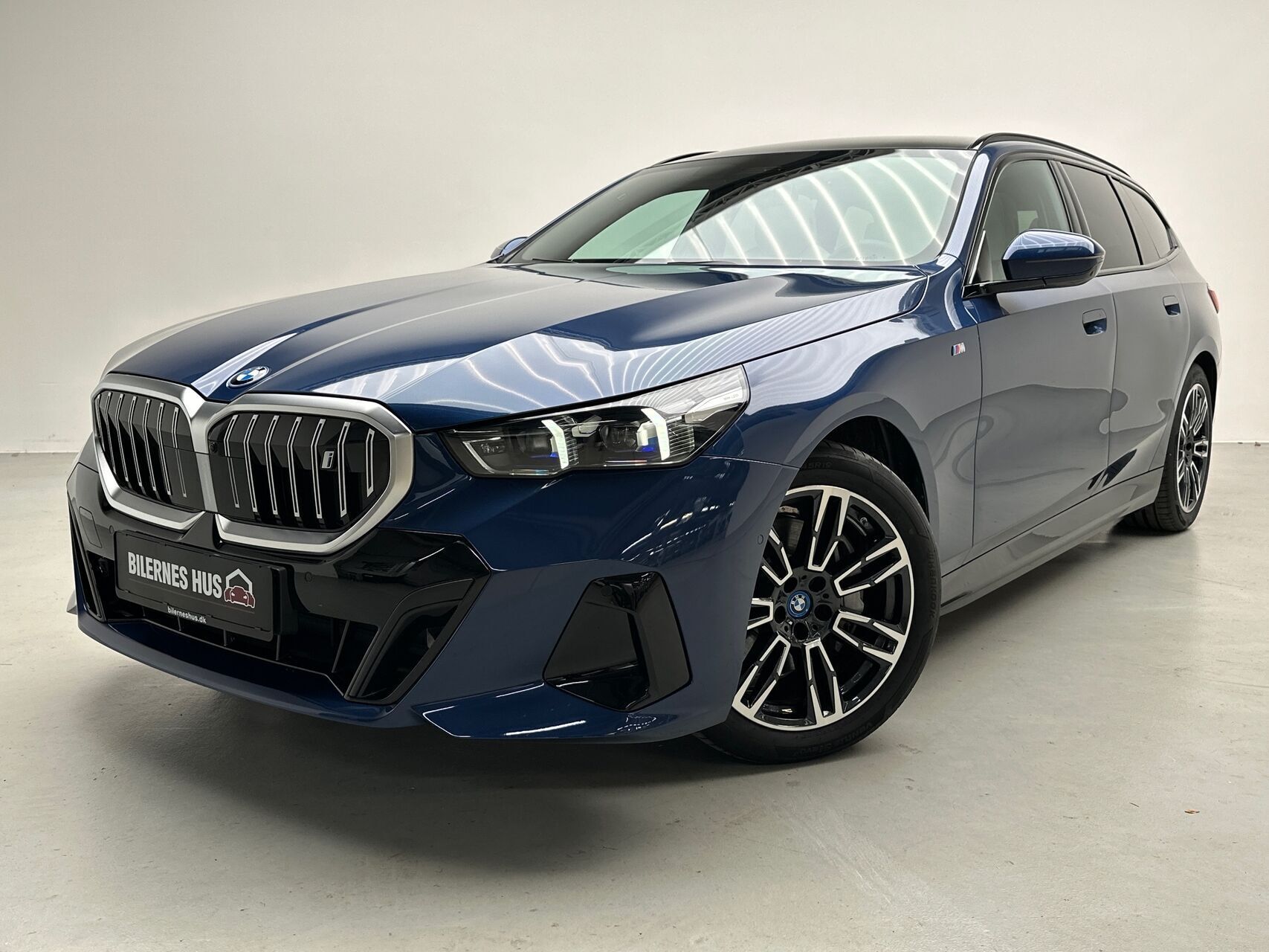 BMW i5 eDrive40 Touring EL M-Sport 340HK Stc Aut.