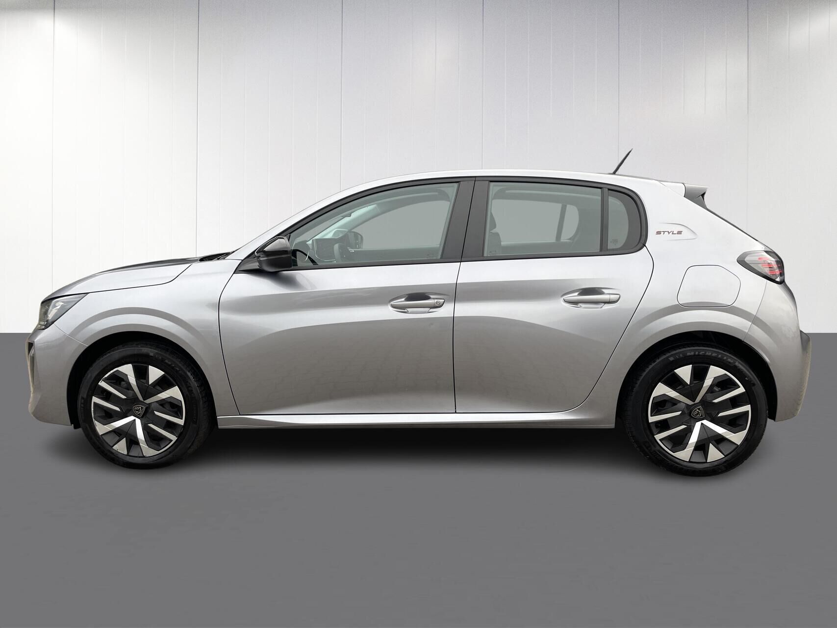 Peugeot e-208 EL Style 136HK 5d Aut.