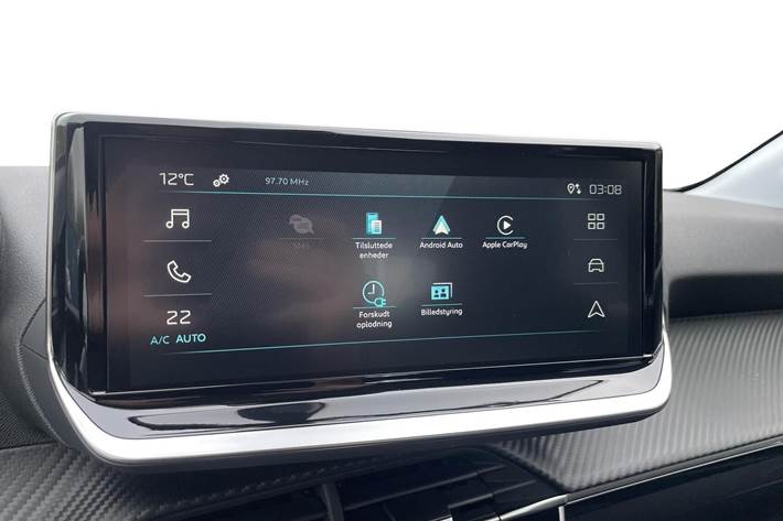 Grå Peugeot e-208 fra 2025