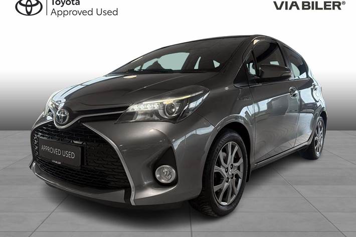undefined Toyota Yaris fra 2016 set udefra