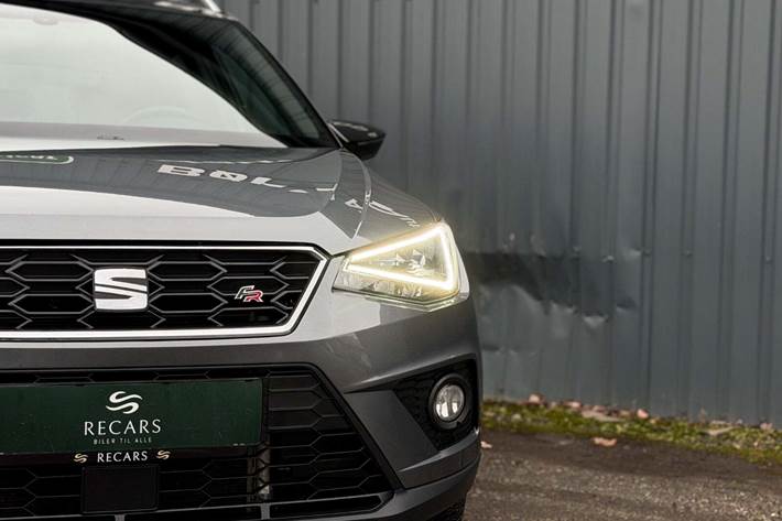 Grå Seat Arona fra 2018