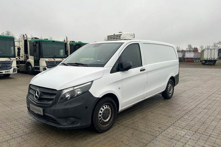 Hvid Mercedes Vito 114 fra 2018