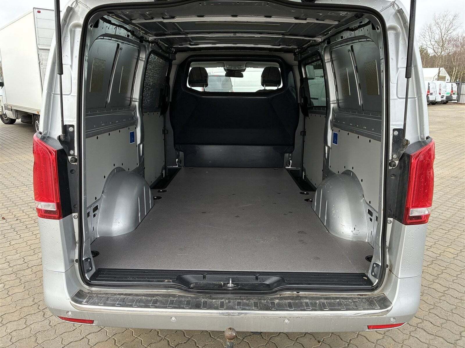 Mercedes Vito 119 2,0 CDi Kassevogn Complete aut. XL AWD