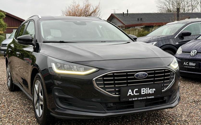 Ford Focus 1,0 EcoBoost mHEV Titanium stc. DCT