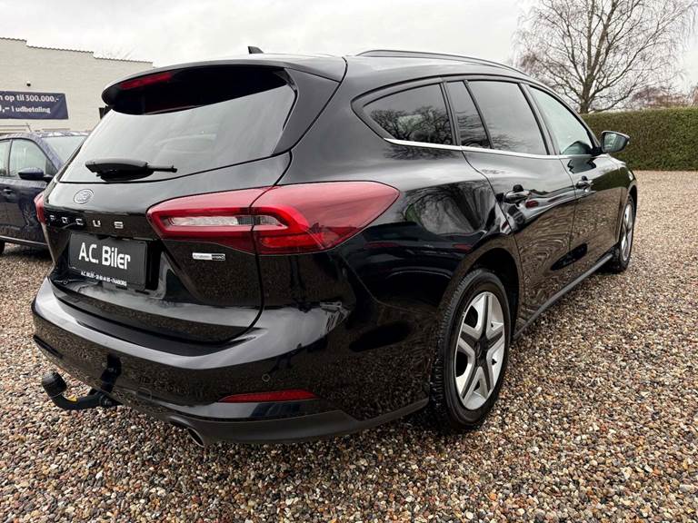 Ford Focus 1,0 EcoBoost mHEV Titanium stc. DCT