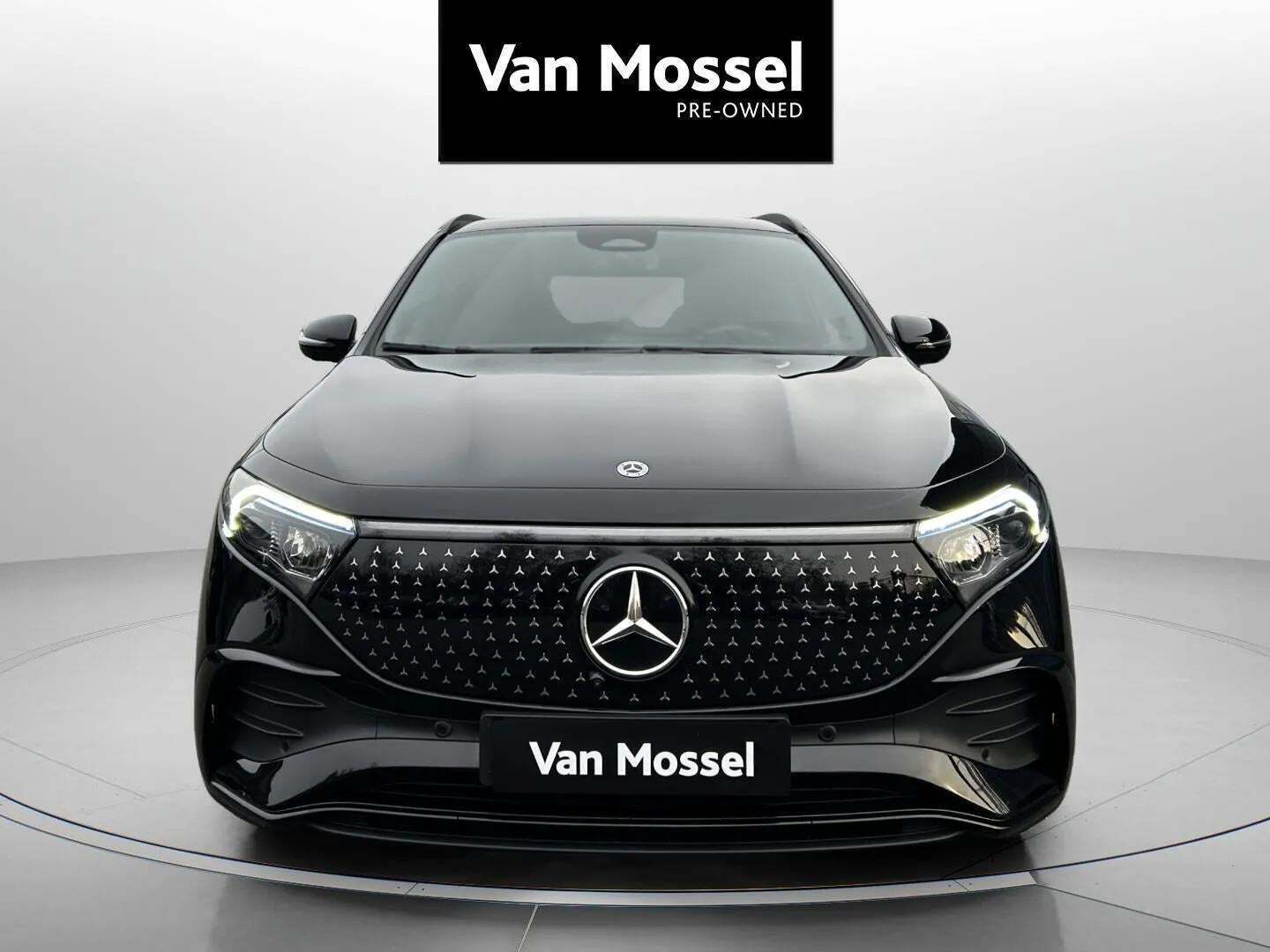 Mercedes EQA300 AMG Line 4Matic