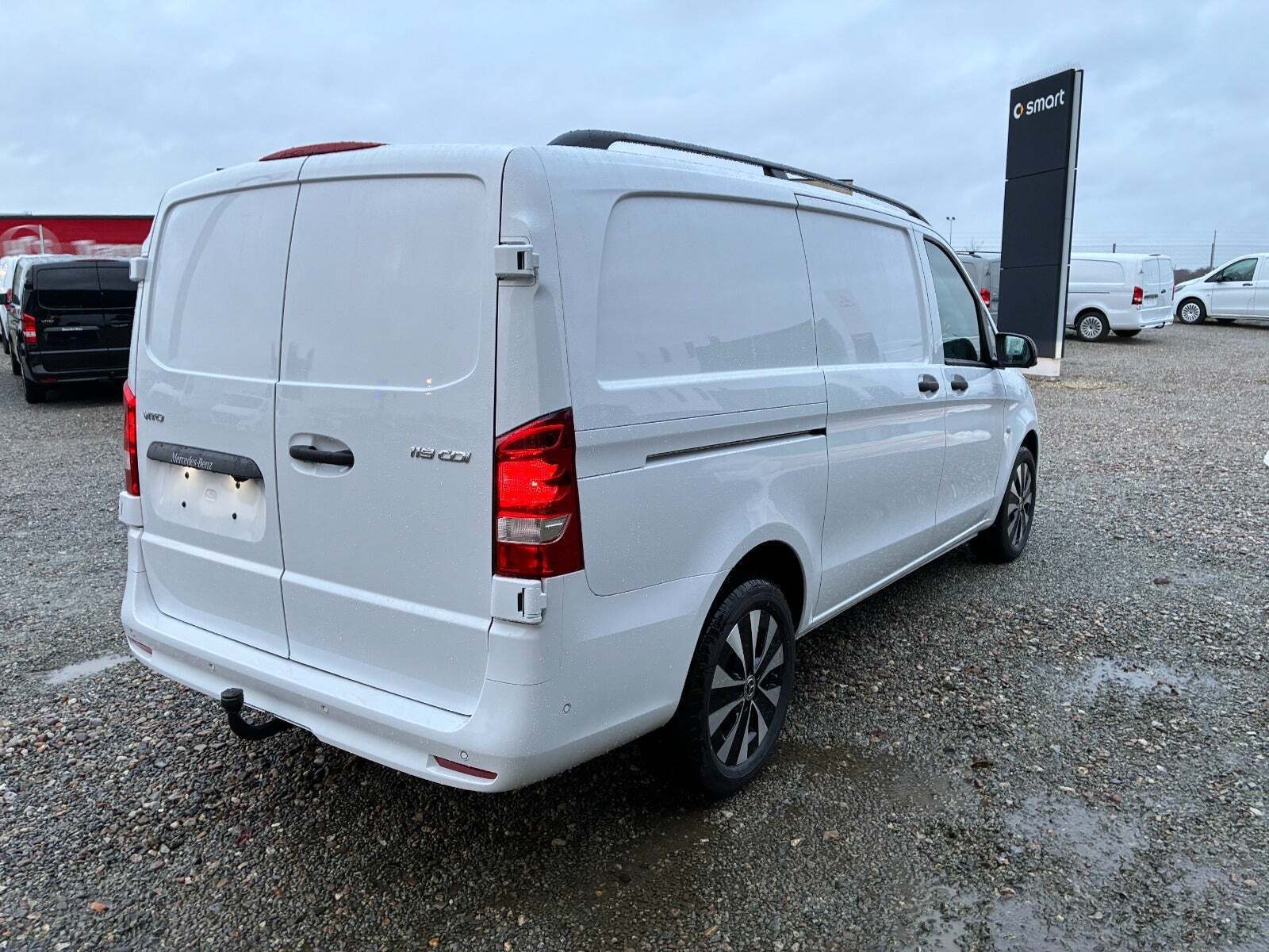 Mercedes Vito 119 2,0 CDi A2 Kassevogn SELECT aut. RWD