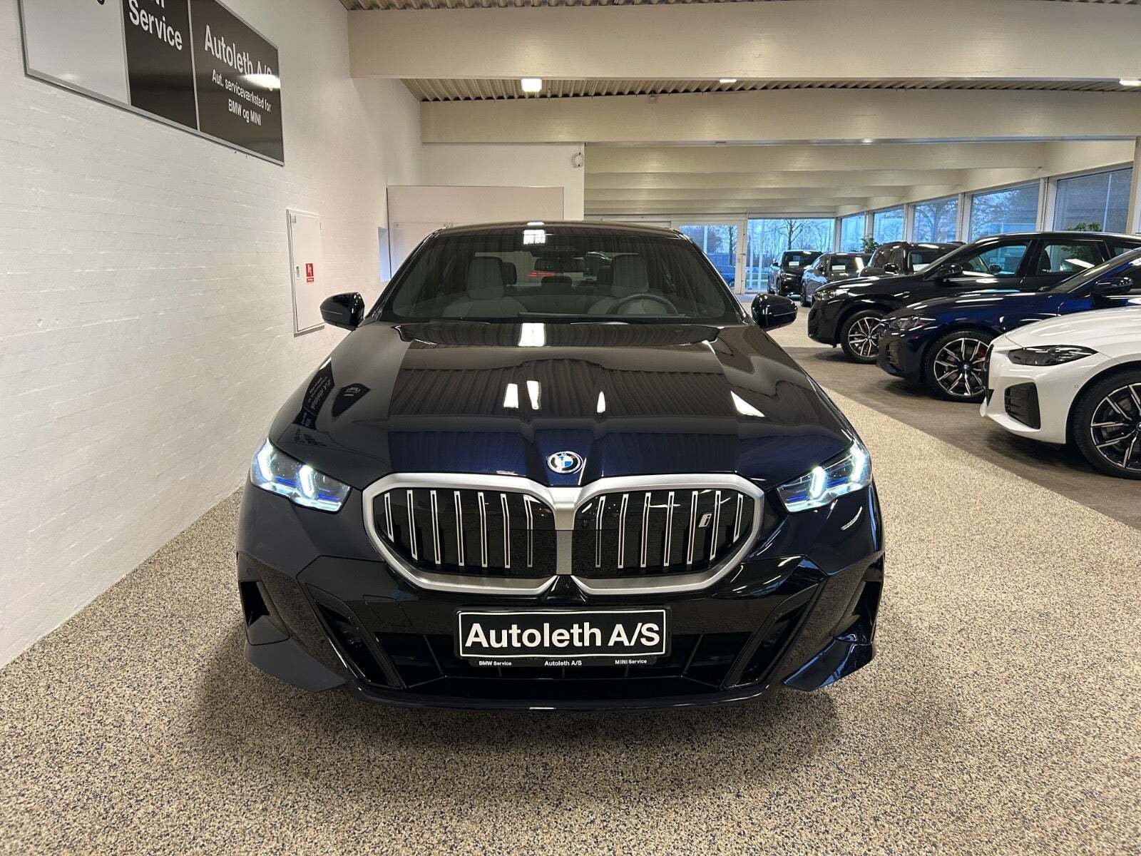 BMW i5 eDrive40 Fully Charged M-Sport