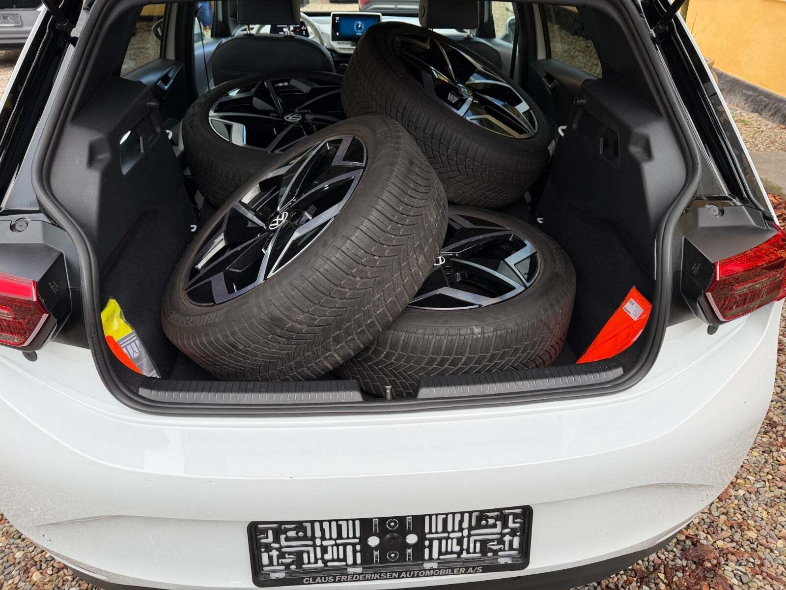 Hvid VW ID.3 fra 2021