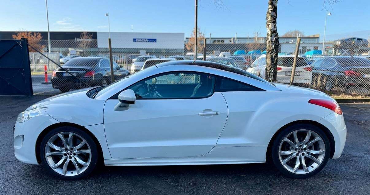 Peugeot RCZ 1,6 THP 200