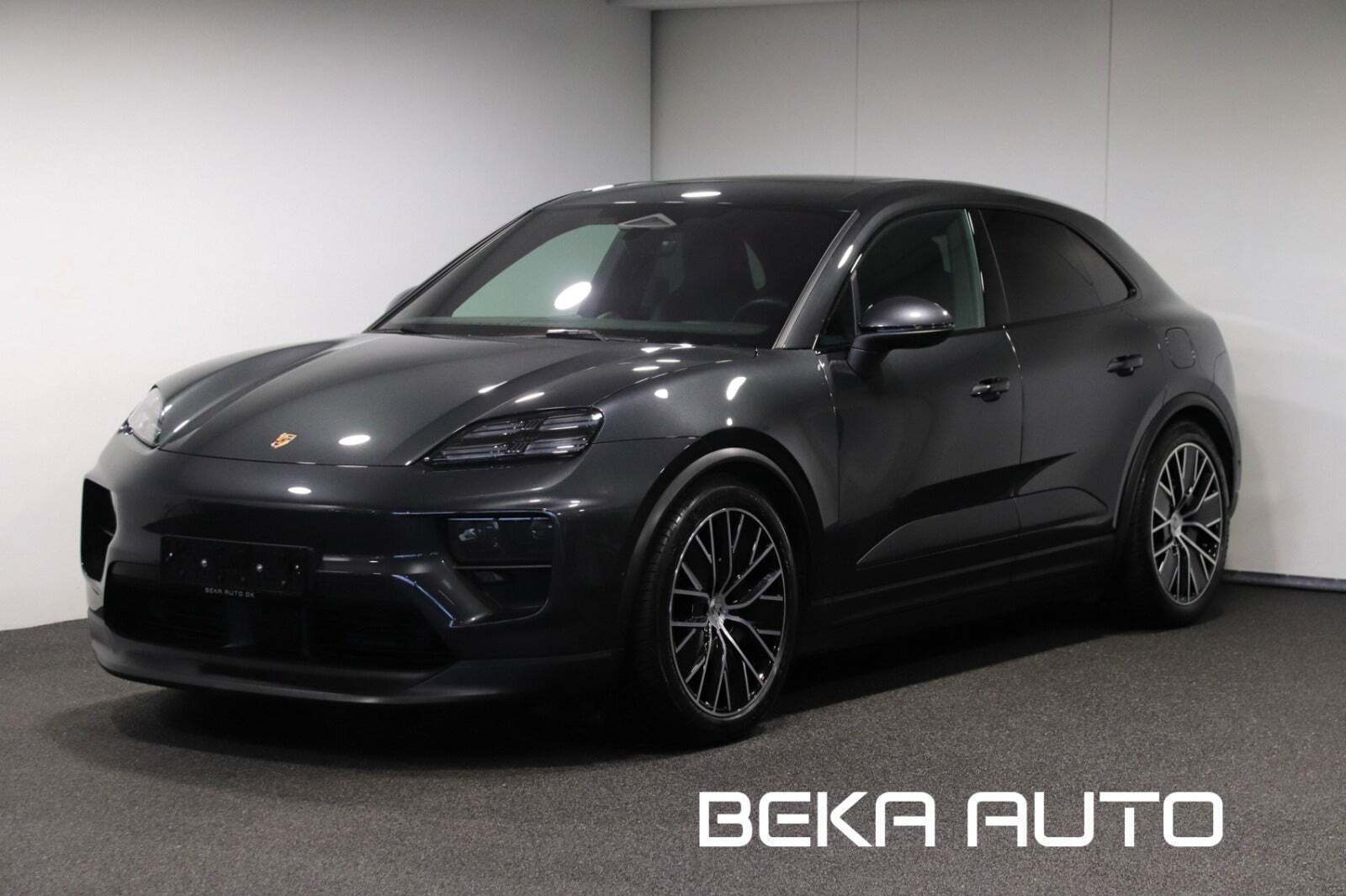Porsche Macan 4