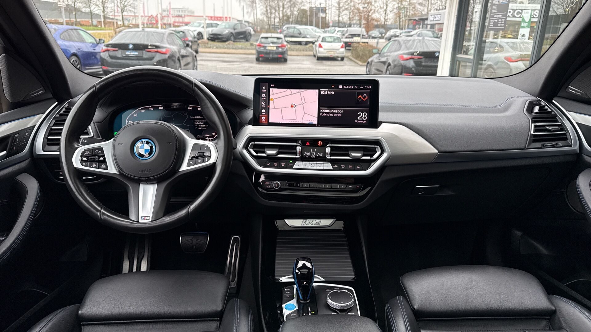 Sort BMW iX3 fra 2022