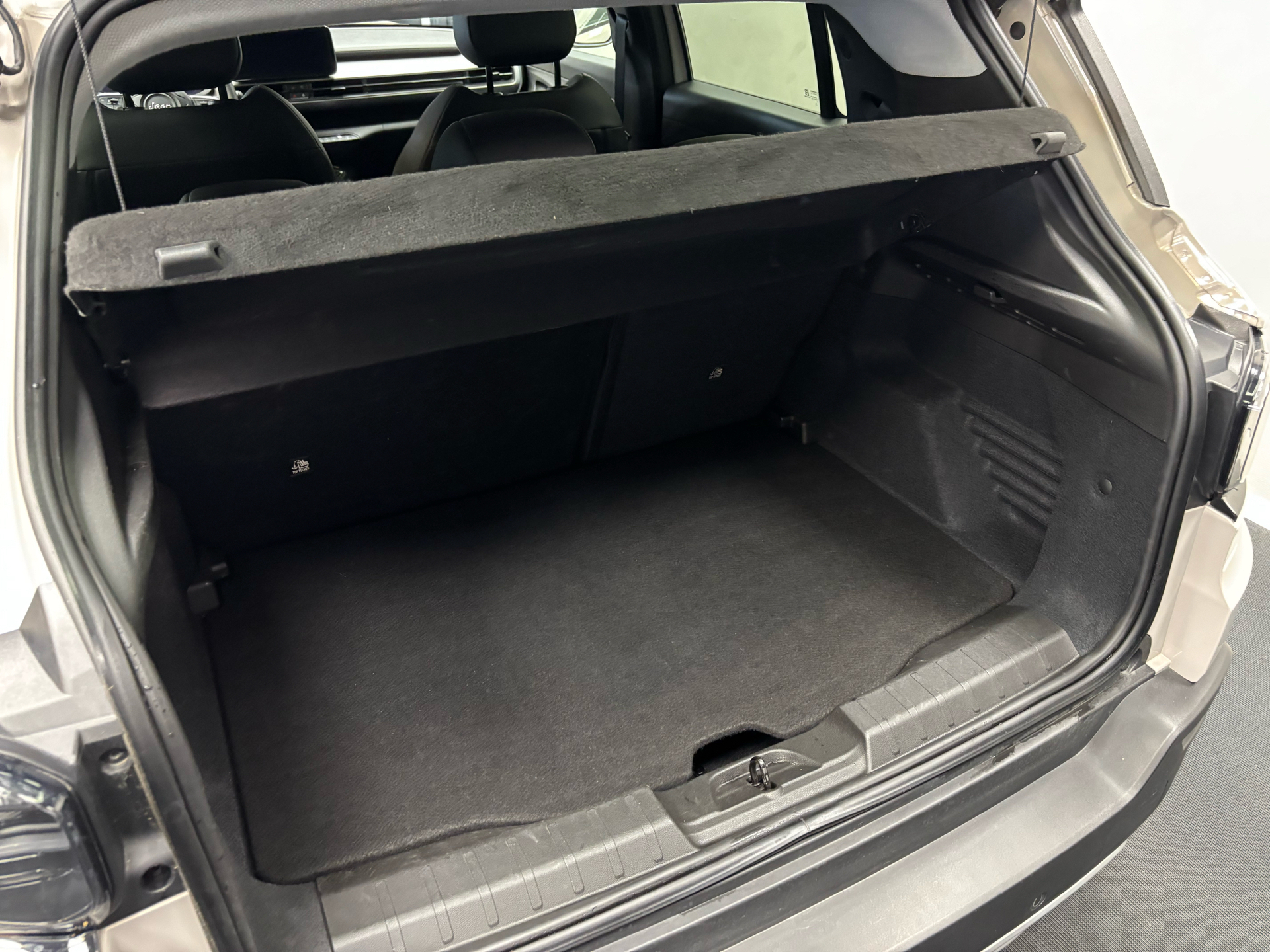 Jeep Avenger EL Summit 156HK 5d Aut.