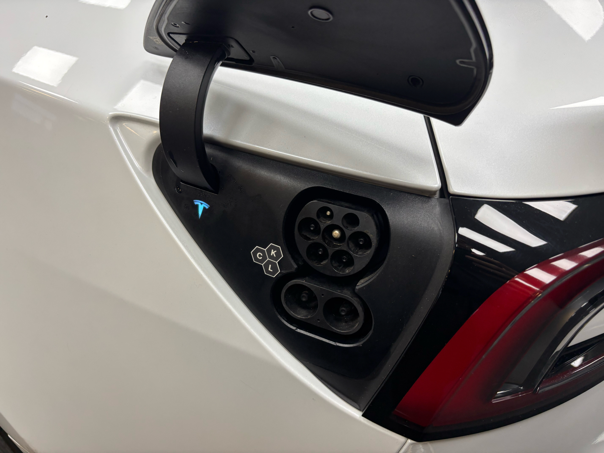 Tesla Model 3 EL 283HK Aut.