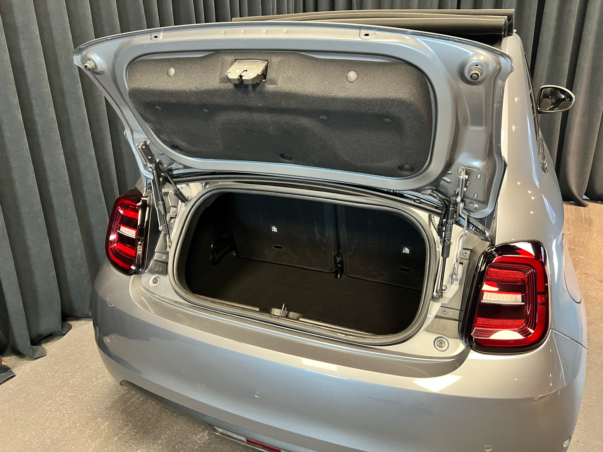 Fiat 500e EL Icon 118HK Cabr. Aut.