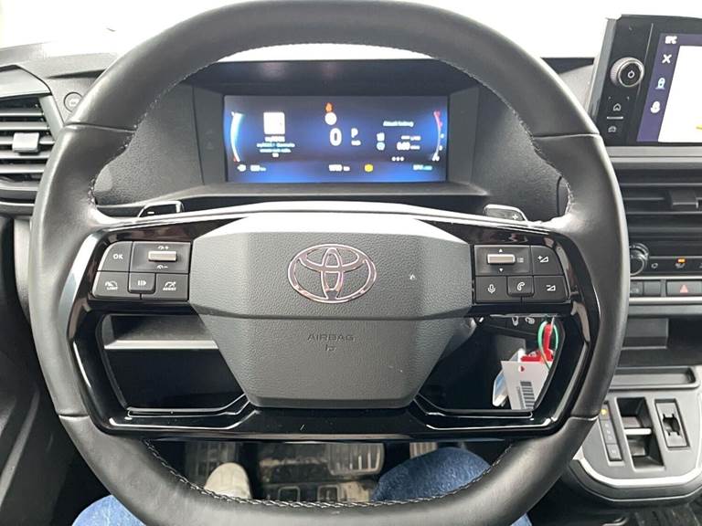 Toyota ProAce 2,0 Long D Comfort Master To skydedør 144HK Van 8g Aut.