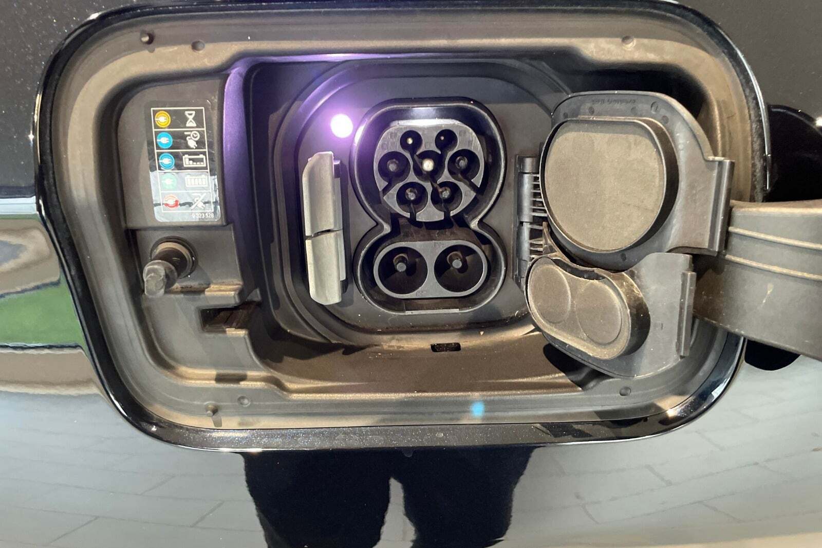 Sort BMW iX3 fra 2021