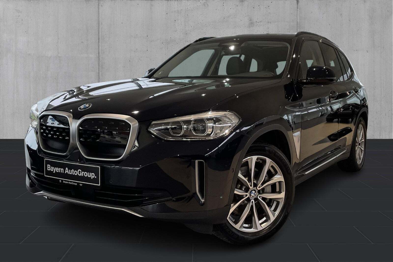 BMW iX3 Charged