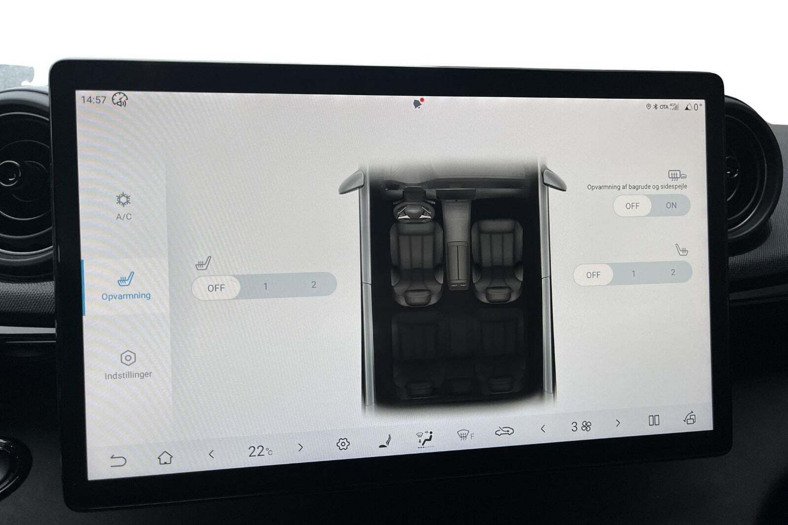 Hvid BYD Dolphin fra 2024